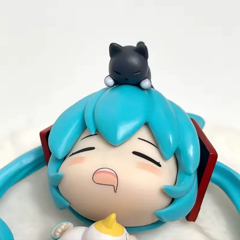 MIKU - Picture 2 of 3